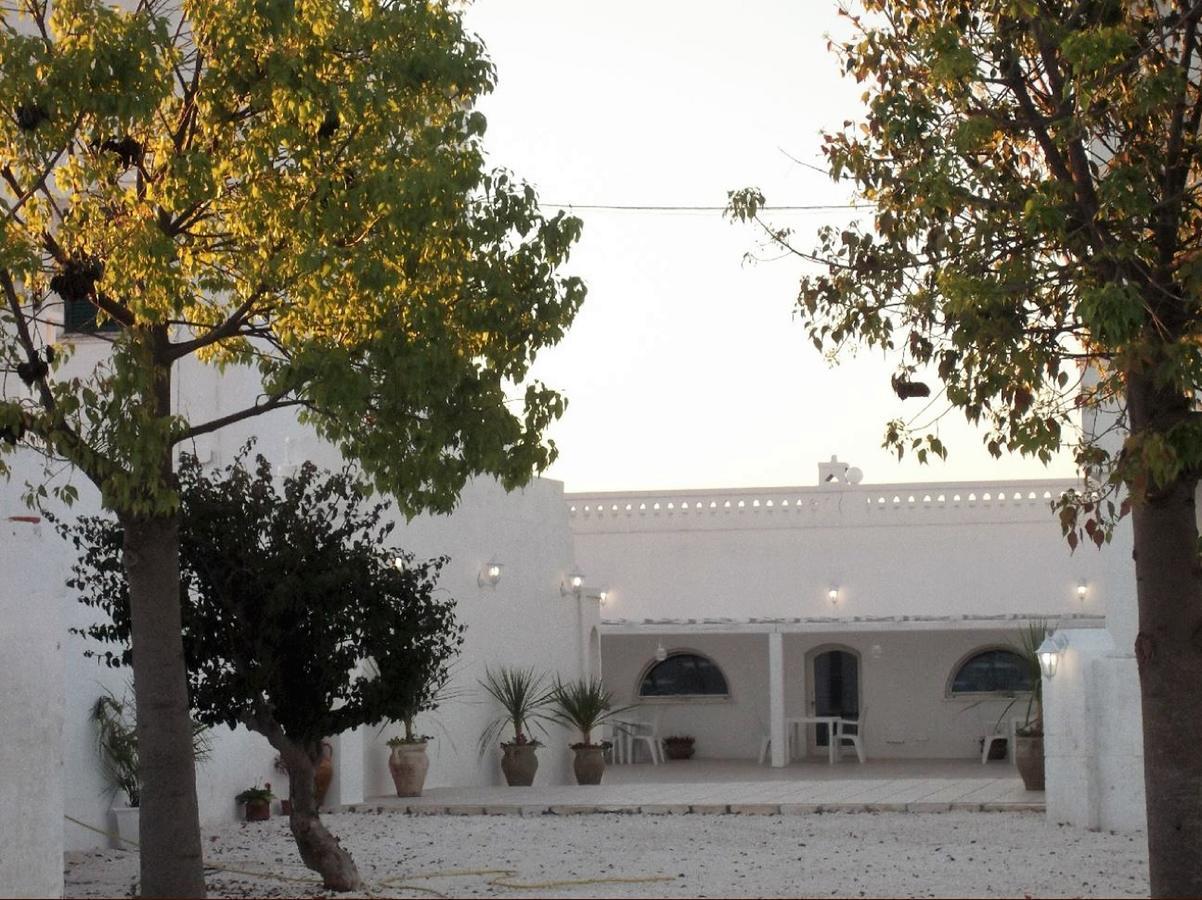 Masseria Di Benedetto Apartment Ostuni Bagian luar foto